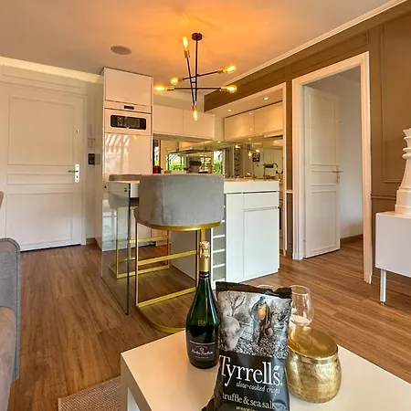 Piscine Privee, Plages A Pied & Palais A Proximite *